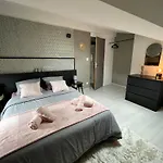 T3 Duplex Cosy - Notre-dame - Netflix - Terrasse *