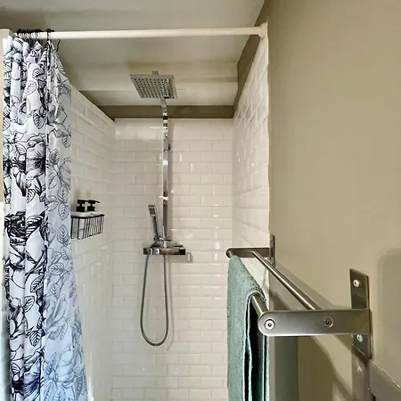 T3 Duplex Cosy - Notre-dame - Netflix - Terrasse