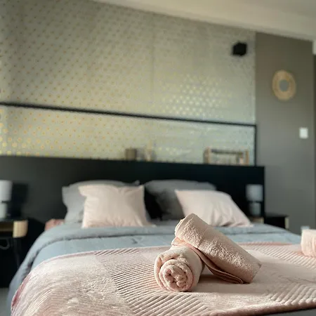 T3 Duplex Cosy - Notre-dame - Netflix - Terrasse * מונטובן